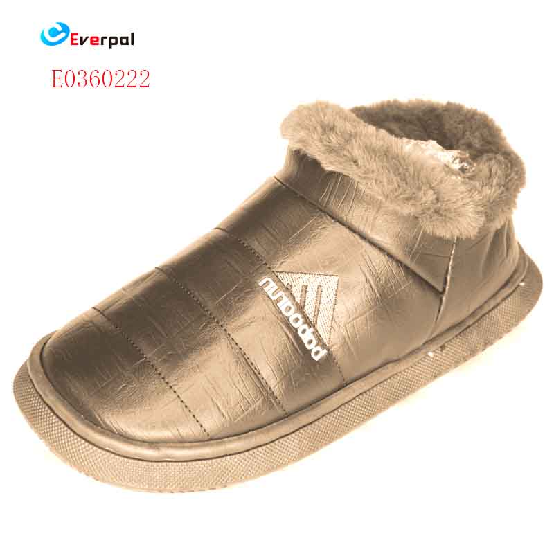 Bakit mahalaga ang tsinelas ng taglamig ng bata para sa bawat sambahayan?